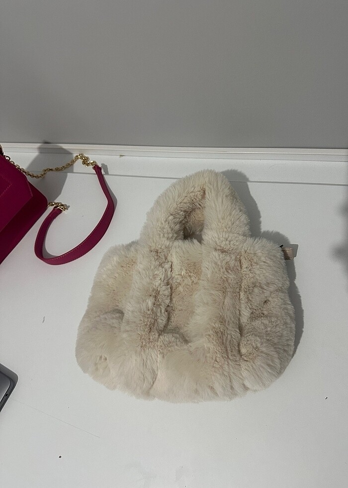 Stradivarius kadın peluş çanta - Görsel 5