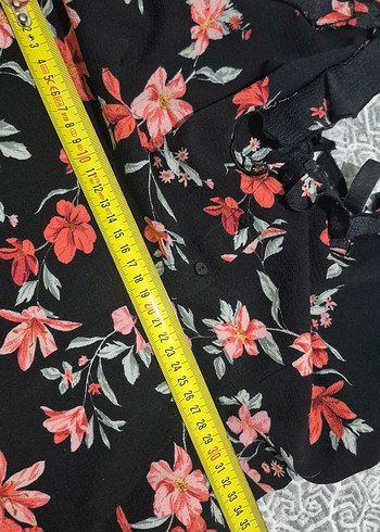 H&M marka çiçekli tulum - Görsel 6