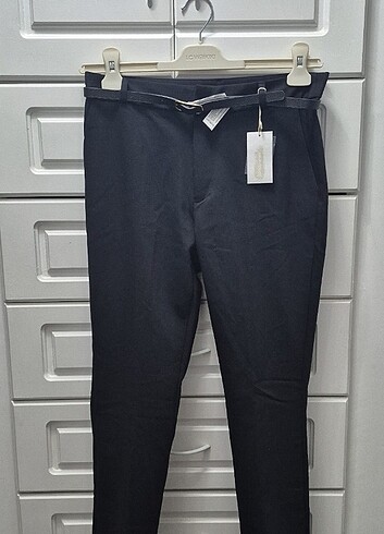 36 Beden Stradıvarius pantolon