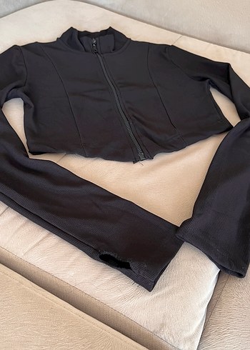 Siyah Yüksek Yakalı Fermuarlı Ceket - Görsel 4