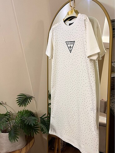 GUESS TAŞLI BASIC ELBİSE