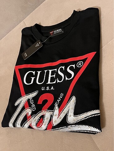 s Beden GUESS TSHİRT