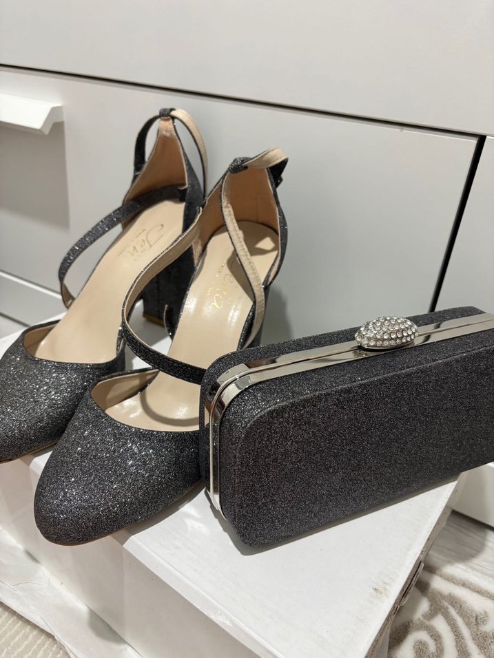 Klasik Siyah Tokalı Topuklu Kadın Ayakkabı - Görsel 5