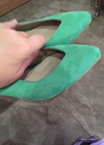 Yeşil Süet Tokalı Kadın Topuklu Ayakkabı - Görsel 4