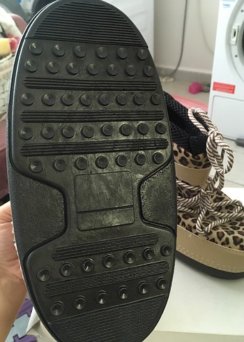 Kürklü Leopar Desenli Dolgu Topuk Kadın Bot - Görsel 3