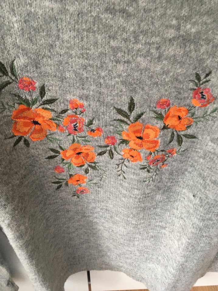 Gri Nakışlı Örgü Kadın Kazak - Görsel 3