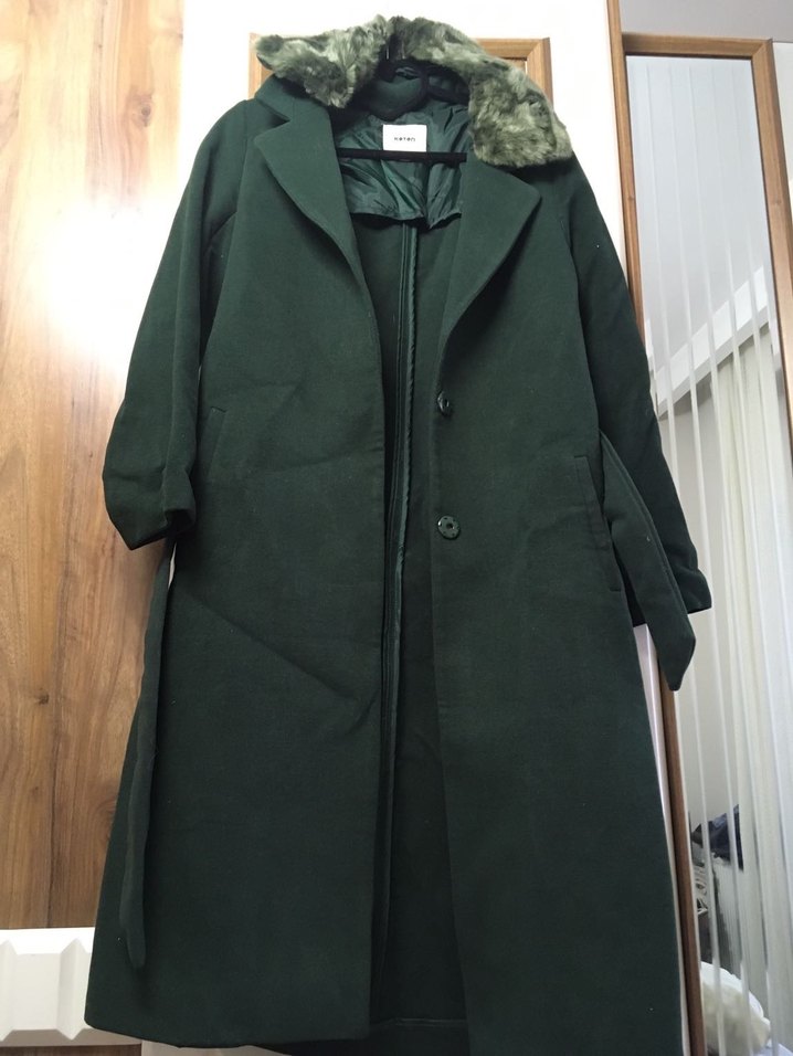 Kürk Detaylı Uzun Kollu Kadın Kaban - Görsel 2