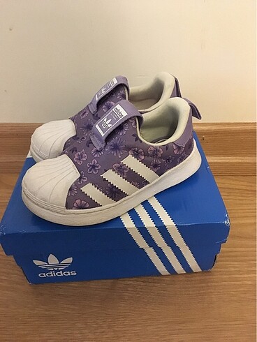 Adidas Spor ayakkabı