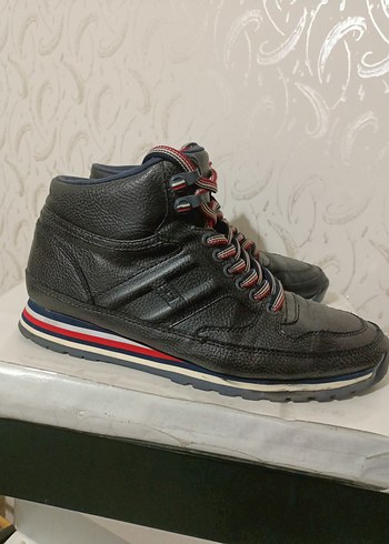 Tommy hilfiger spor bot - Görsel 8