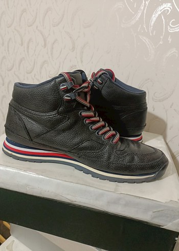 Tommy hilfiger spor bot - Görsel 10