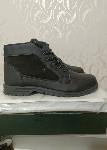 Siyah Bağcıklı Erkek Kauçuk Bot - Görsel 4