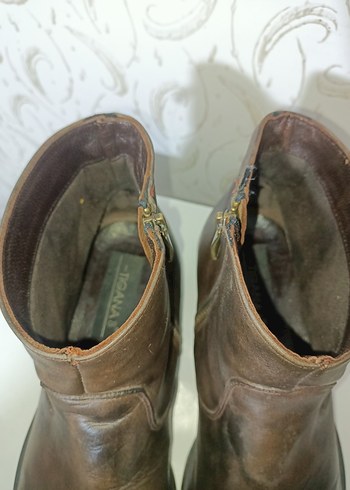 tigana deri bot - Görsel 13