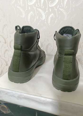 zara su geçirmez bot - Görsel 8