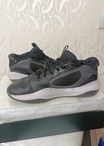 Under Armour Gri Basketbol Ayakkabısı - Görsel 10