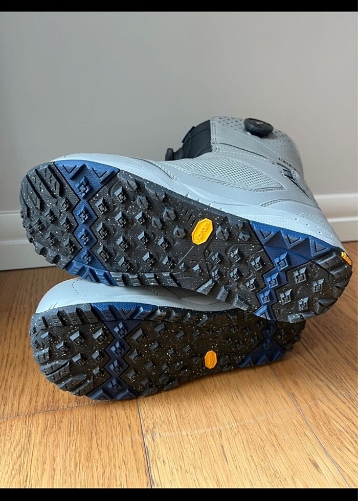 SATILDI Burton
 snowboard botu erkek - Görsel 4