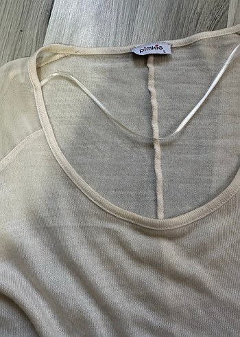 Omuzları tül detaylı krem salaş blüz - Görsel 7