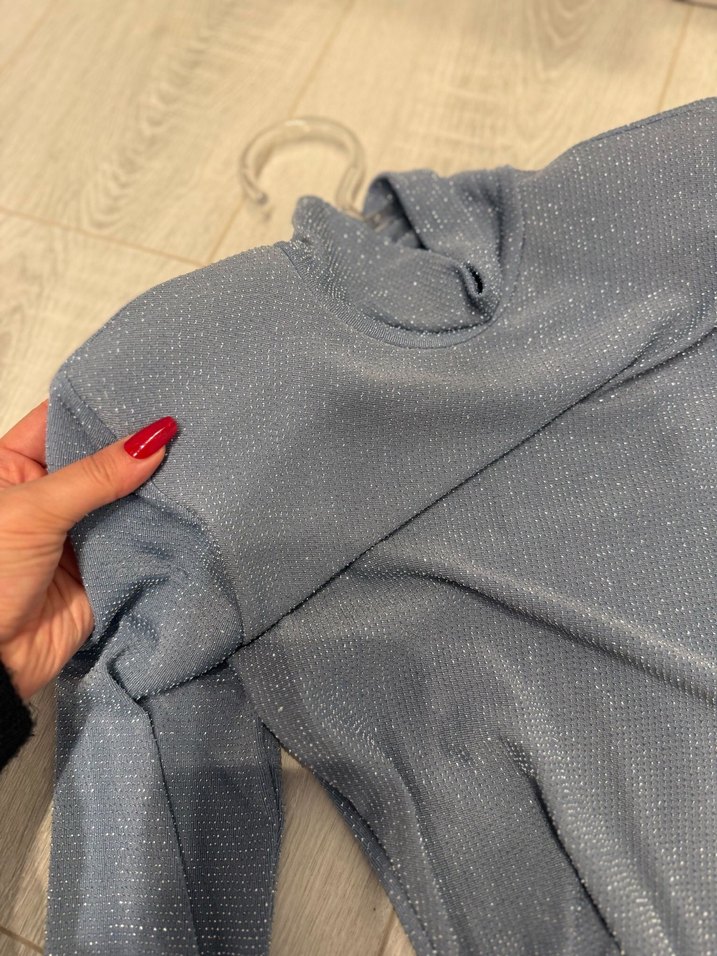 Yüksek Yakalı Atletik Midi Elbise - Görsel 5