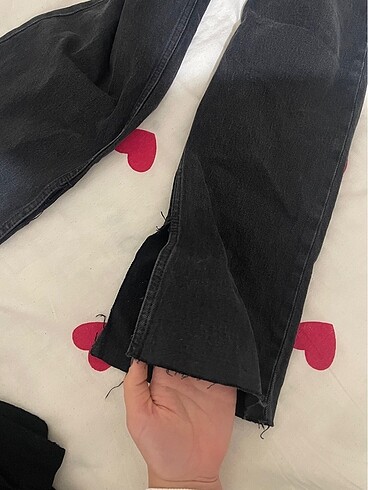 38 Beden siyah Renk Paçası Yırtmaçlı Pantolon