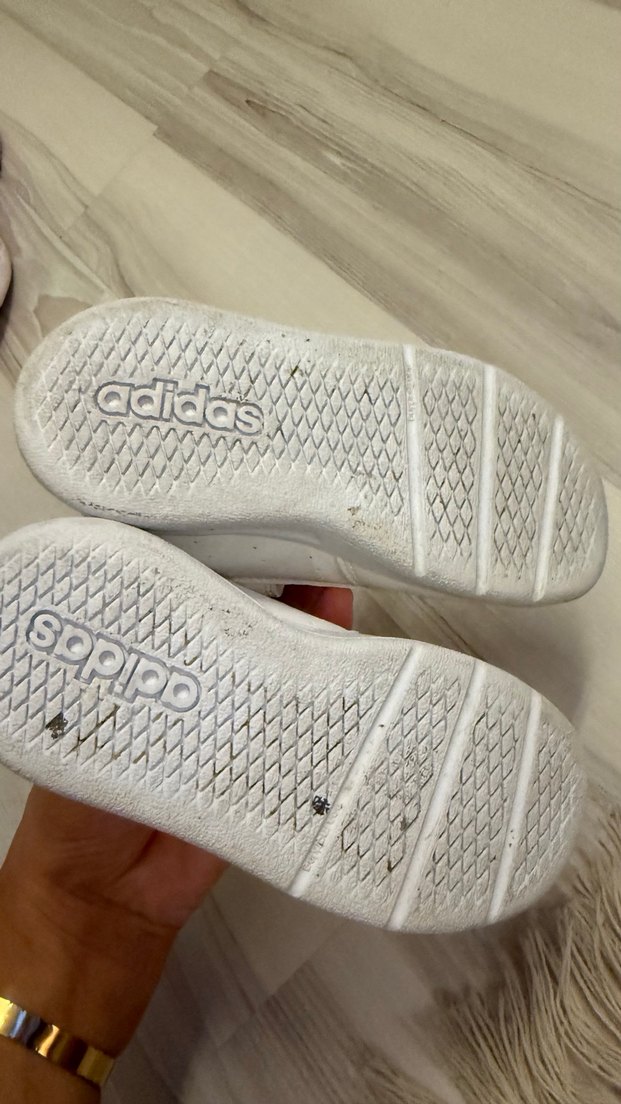 Adidas spor ayakkabı - Görsel 4
