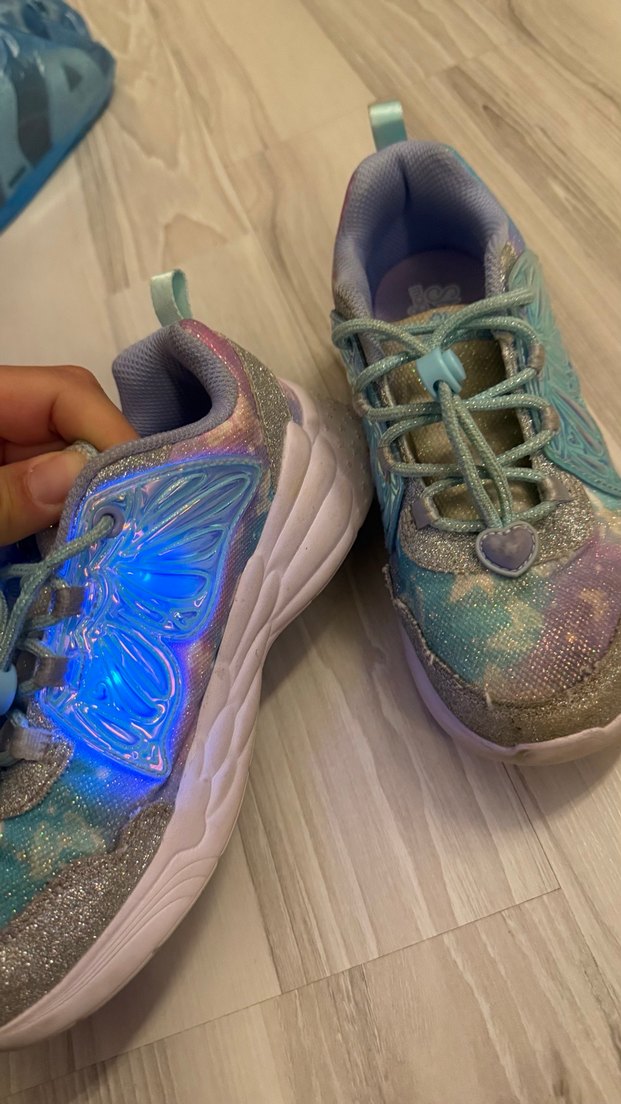 Skechers ışıklı spor ayakkabı - Görsel 2