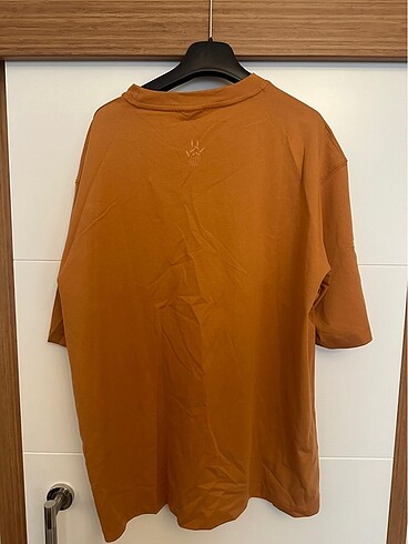 xl Beden turuncu Renk Zara tişört