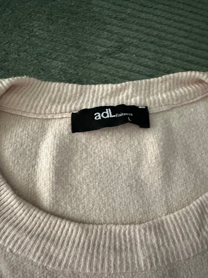 Kadın Pudra Adil Işık Kazak - Görsel 2