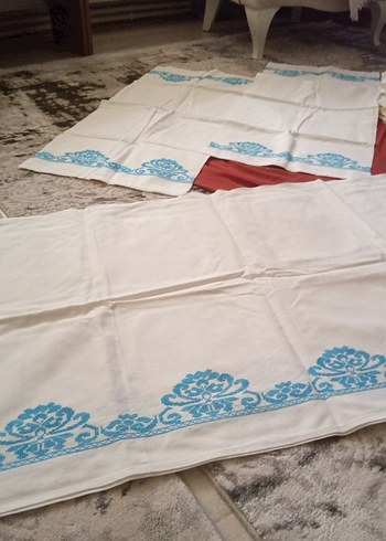 Nakışlı Açık Mavi yatak takımı - Görsel 2