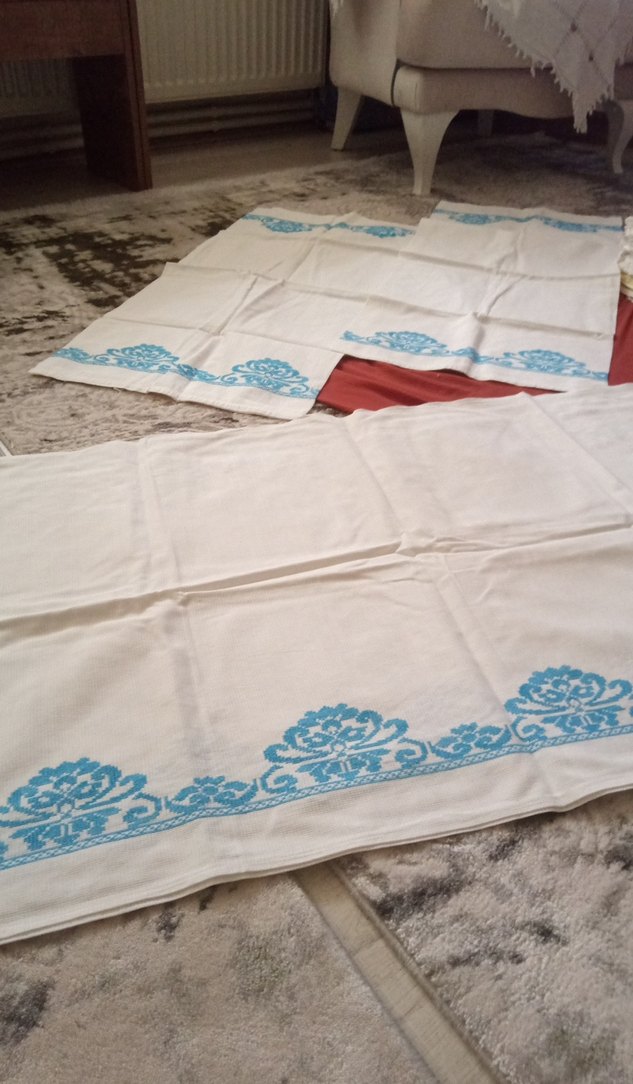 Nakışlı Açık Mavi yatak takımı - Görsel 2