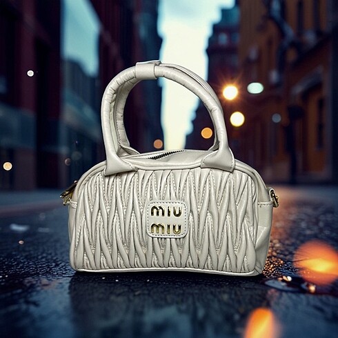 Miu Miu MIU ÇANTA