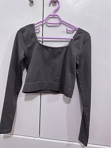 H&M gri/ antrasit sporcu crop top