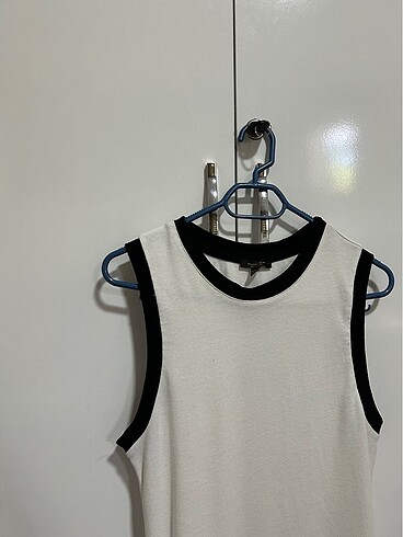 m Beden beyaz Renk Massimo Dutti beyaz elbise