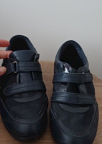 Siyah Kadın Dolgu Topuklu Klasik Ayakkabı - Görsel 2