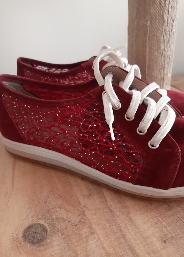 Dantelli Spor Ayakkabı - Görsel 2