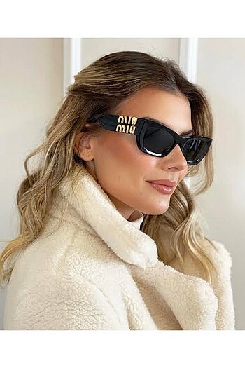 Miu Miu Gözlük