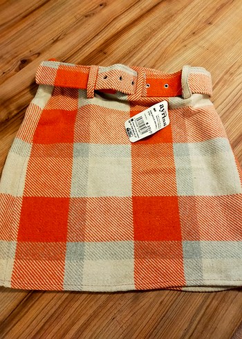 Kemerli Kırmızı Ekose Mini Etek - Görsel 2