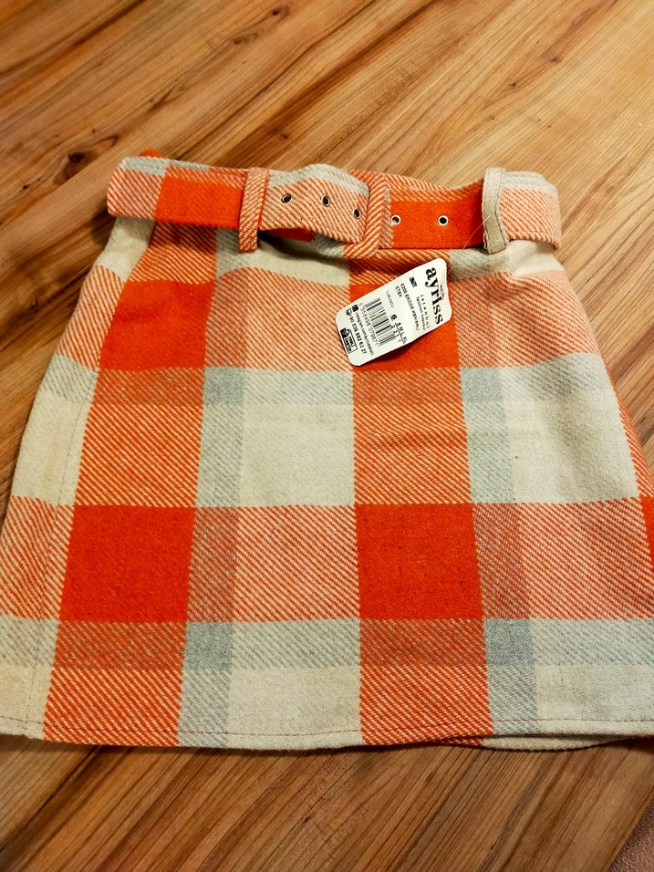 Kemerli Kırmızı Ekose Mini Etek - Görsel 2