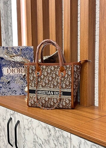 Beden Siyah Dior çanta