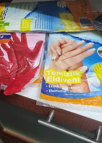 Renkli Elastik Temizlik Eldiveni