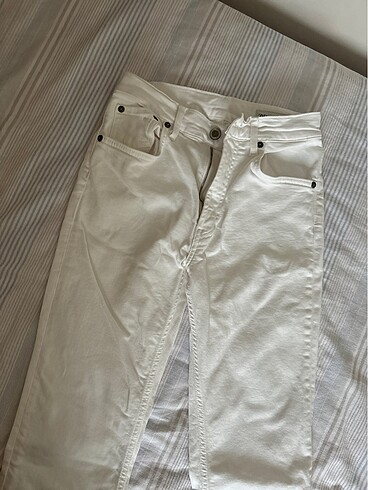 xs Beden Zara Yeni Sezon Beyaz Jean