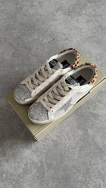 Golden Goose