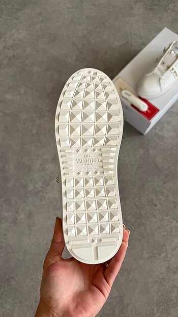38 Beden Valentino