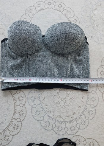 Düğmeli Gri Straplez Büstiyer - Görsel 5