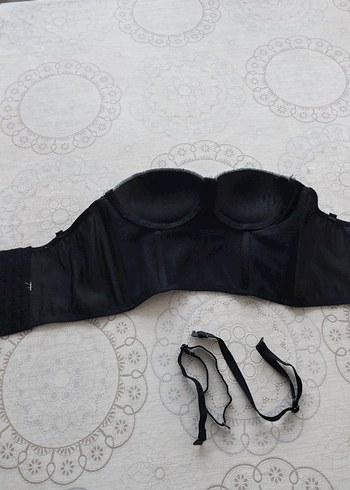 Düğmeli Gri Straplez Büstiyer - Görsel 4