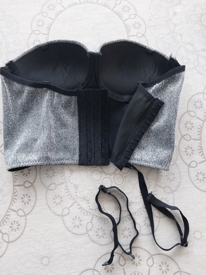 Düğmeli Gri Straplez Büstiyer - Görsel 3