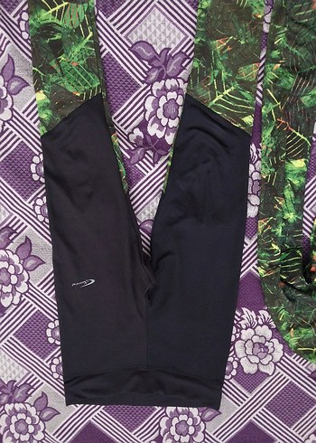 Yeşil Desenli Kadın Spor Takımı - Görsel 5