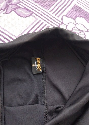 Yeşil Desenli Kadın Spor Takımı - Görsel 2