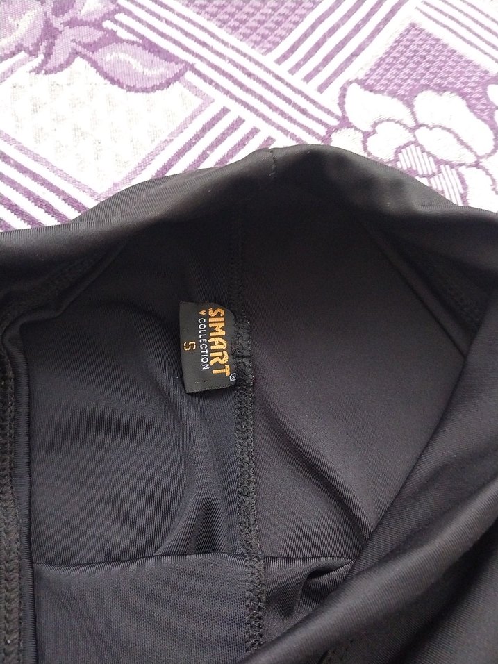 Yeşil Desenli Kadın Spor Takımı - Görsel 2