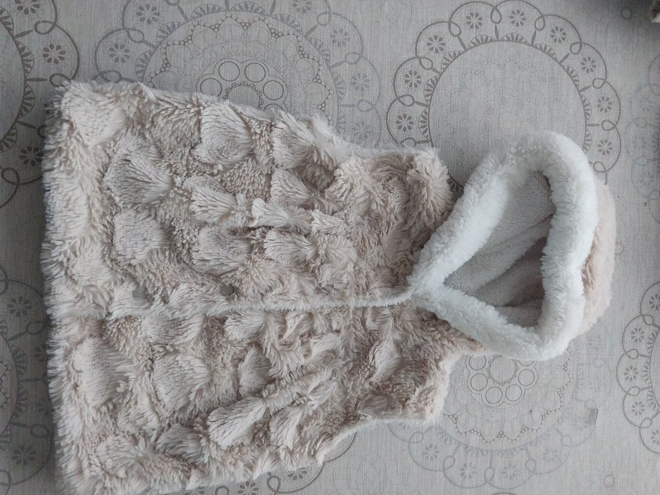 Kız Çocuk Bej Kürk Detaylı Yelek - Görsel 4