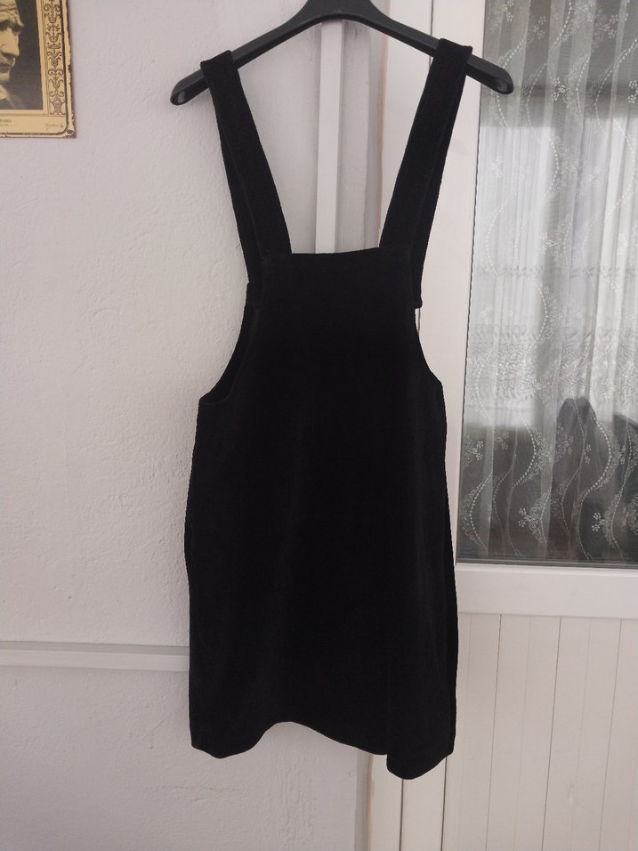 Siyah Kemer Detaylı Kısa Askılı Elbise - Görsel 2