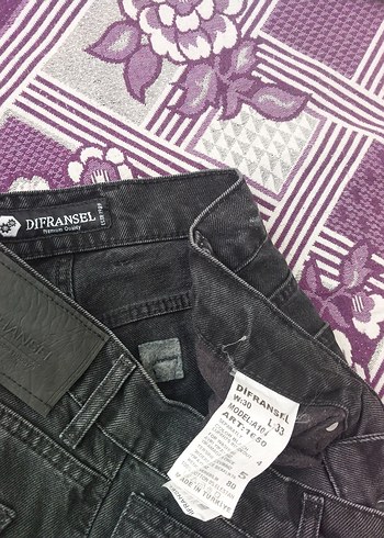 Gri Siyah Kesik Detaylı Salaş Kot Pantolon - Görsel 4